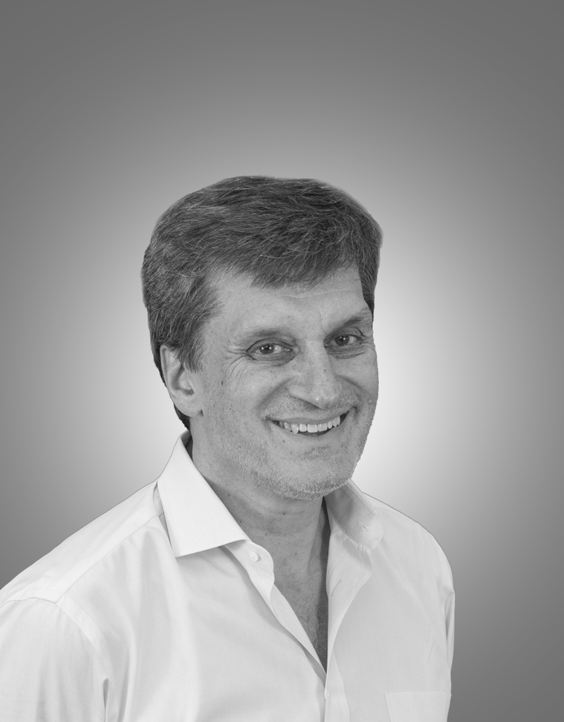Headshot of Miguel Yelos San Martin